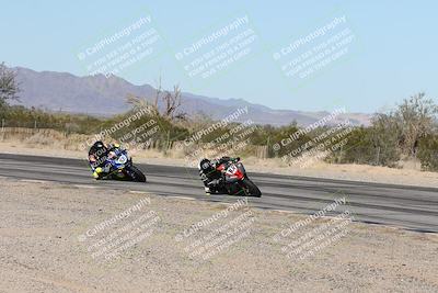 media/Dec-07-2025-CVMA (Sun) [[3e7d2de5dc]]/Race 4-Supersport Middleweight/